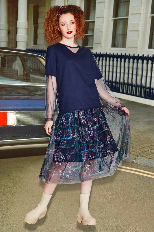 GRAFFITI SWEETIE SKIRT
								, 			MADE YOU LOOK TOP