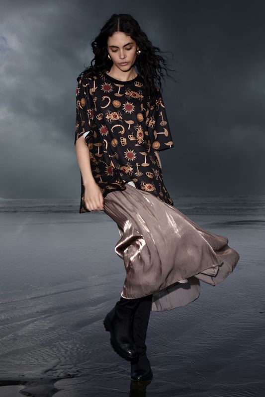 									DARING DIVA SKIRT
								, 			THE REAL SWING TOP
			