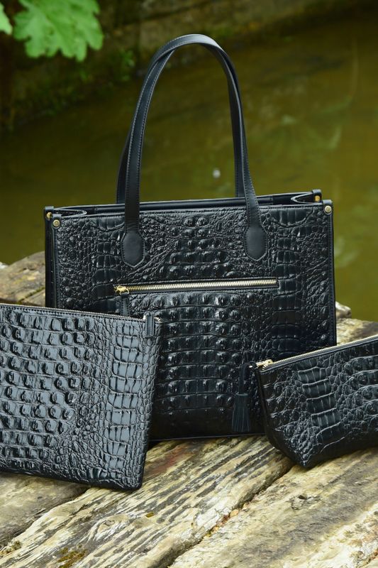 BELIEVE IT OR TOTE BAG
								, 			ONE IN EVERY POUCH BAG