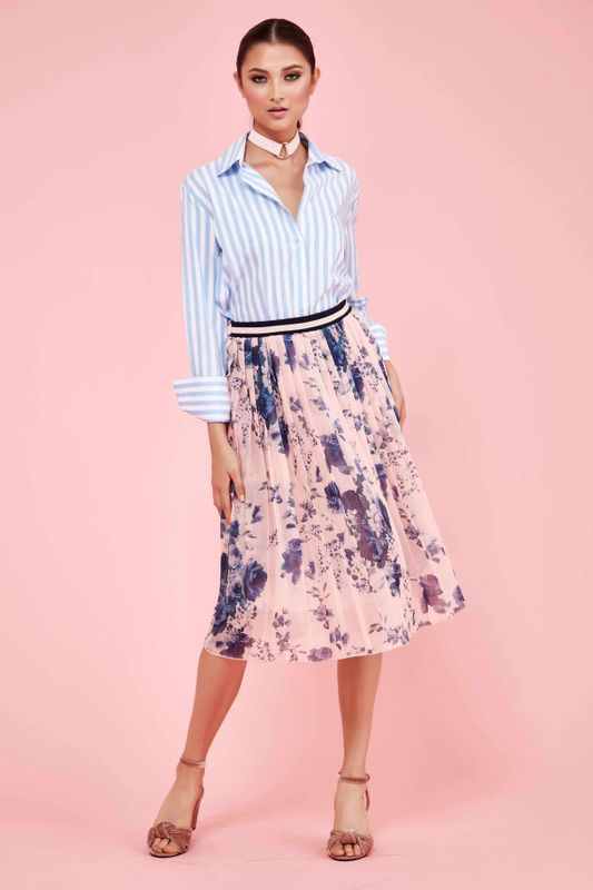 POP YOUR COLLAR SHIRT
								, 			REVENGE IS PLEAT SKIRT