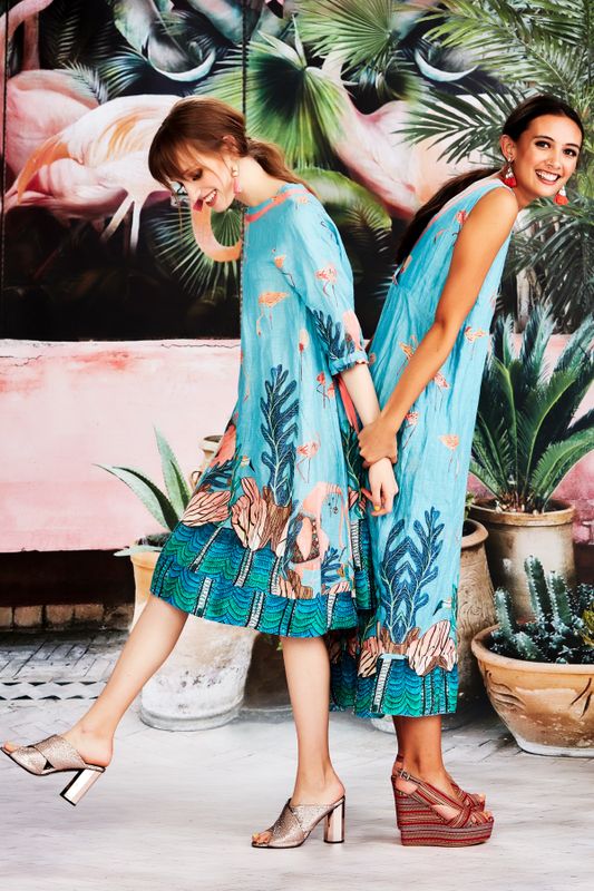 FACE THE TUNIC
								, 			FOREVER LONG DRESS