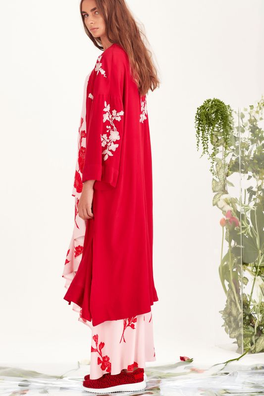 KIM-ONO-SHE DIDN'T KIMONO
								, 			GREAT LENGTHS DRESS