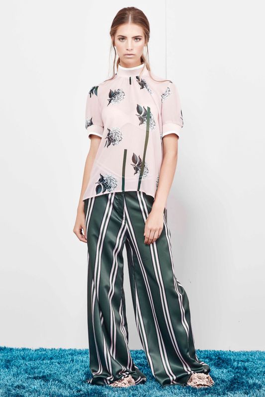 HIGH TIME TOP
								, 			LONG WALK PANT