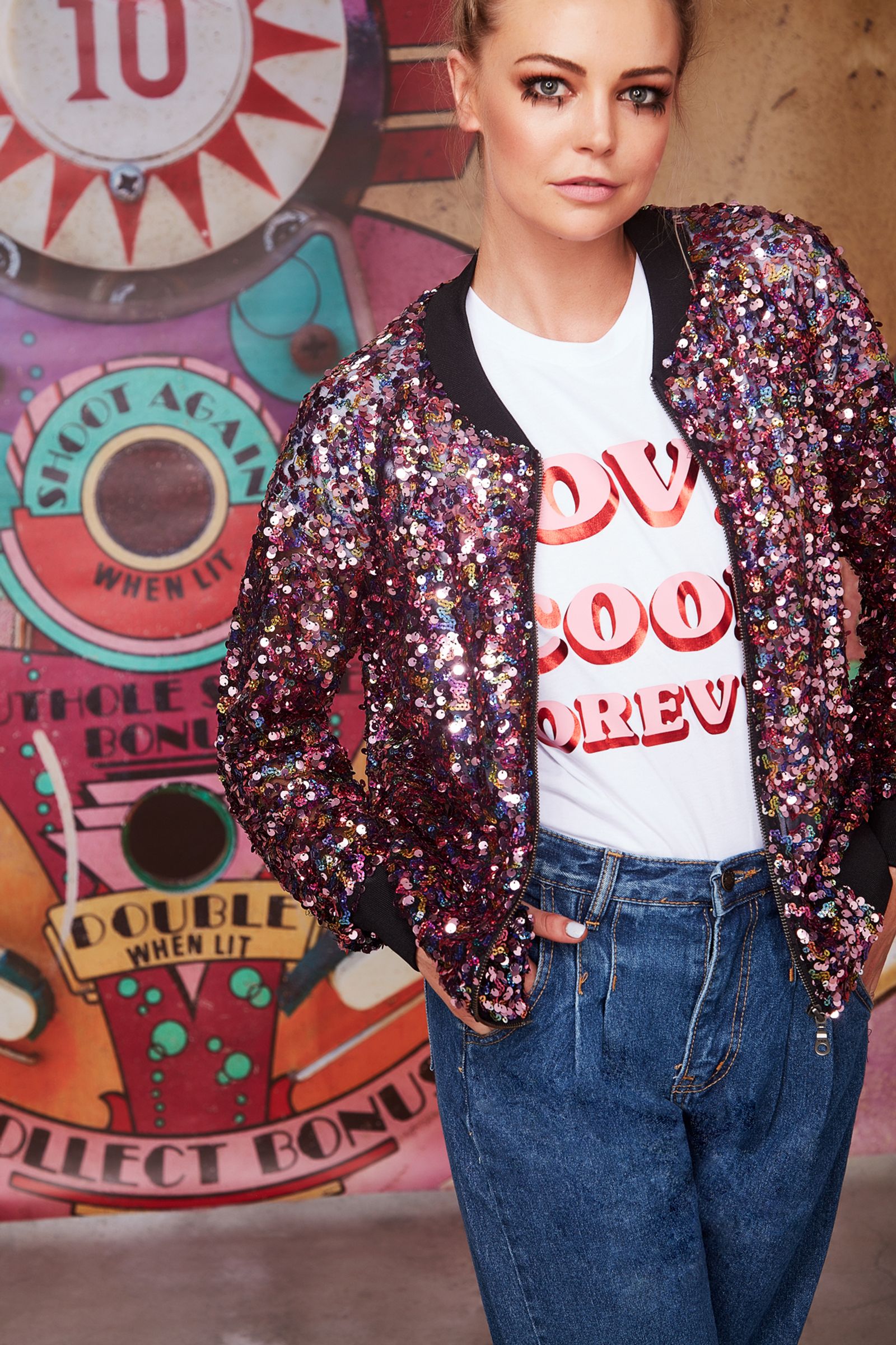 BOMSHELL JACKET
								, 			FOREVER YOUR CRUSH T-SHIRT
								, 			WALL PLEAT JEAN