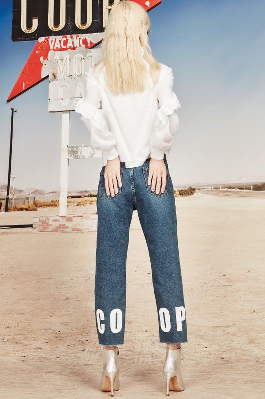 TALK TO THE BRAND JEANS
								, 			GET USED TO STITCH TOP