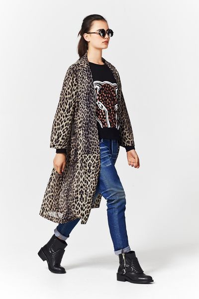 CHANGE YOUR SPOTS 'DUSTIN TIME' JACKET
								, 			MEOW 'TAKE CAT' SWEATSHIRT
								, 			TWENTY FOUR DENIM 'MY BOYFRIEND'S BACK' JEANS