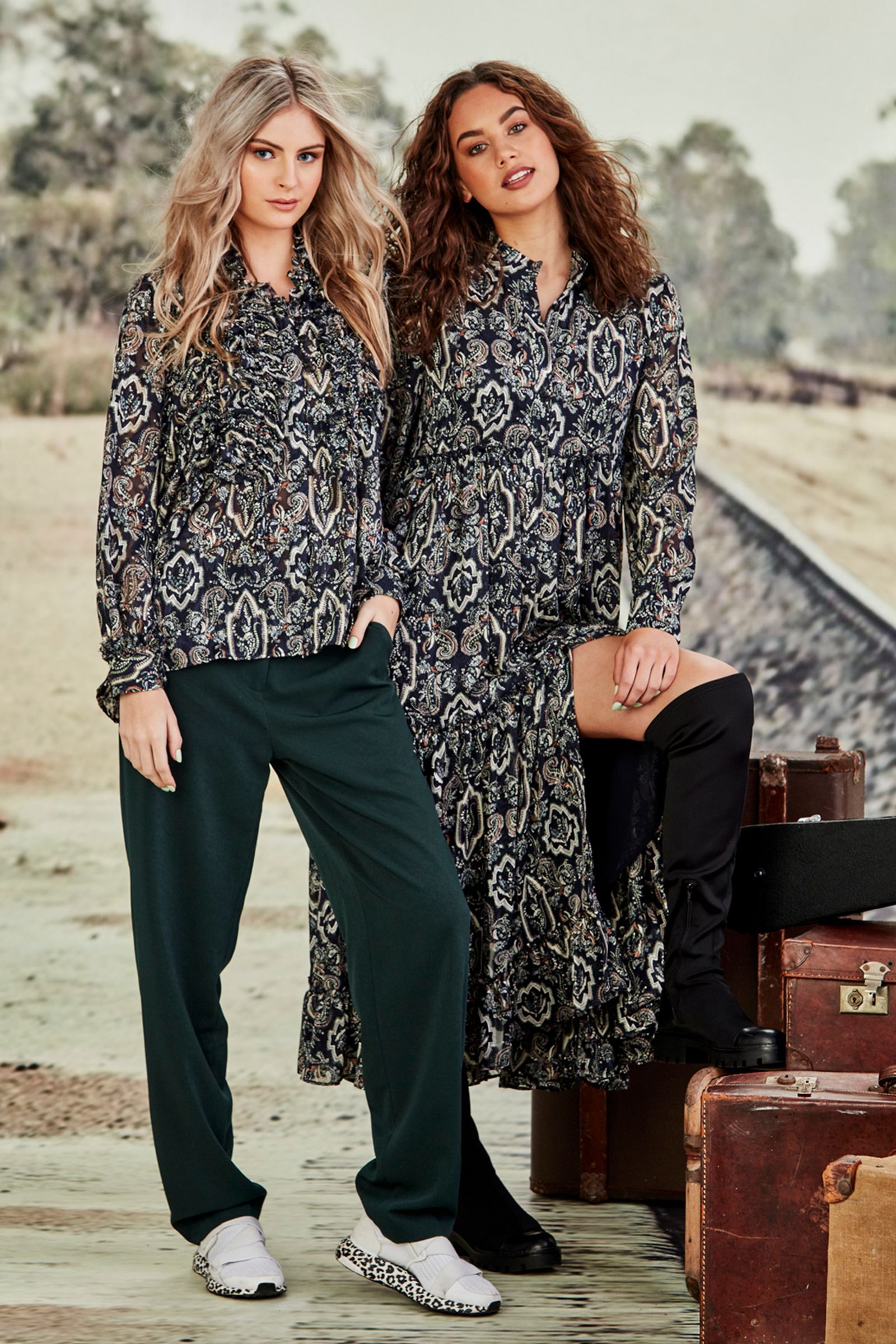 RUFFLE MY FEATHERS SHIRT
								, 			DRESSING GAME DRESS