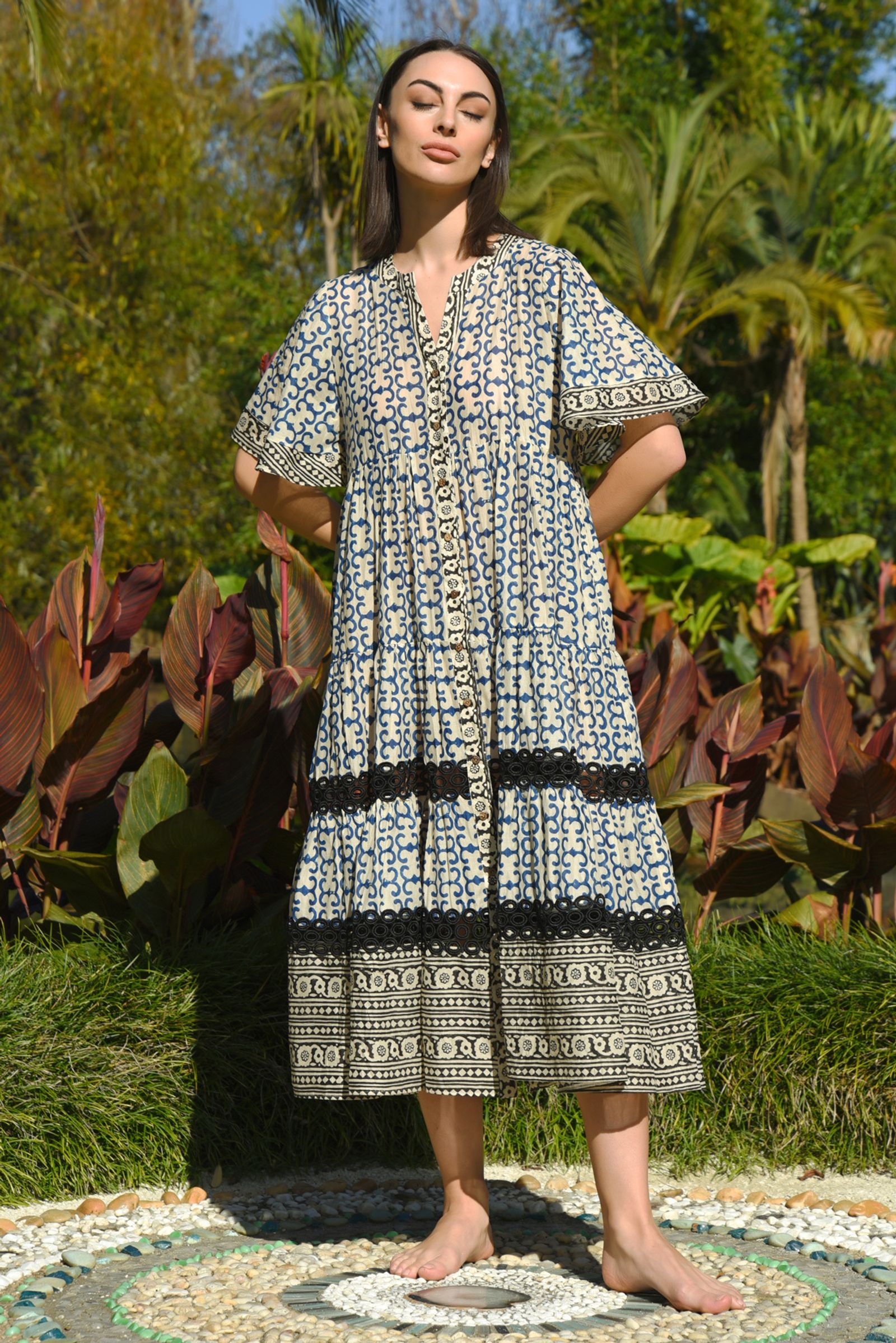 									FACE YOUR TIERS DRESS
			