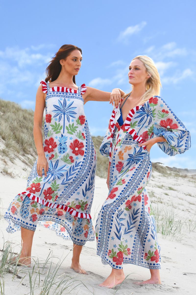 FOLLOW ME DRESS
								, 			CENTRE OF ATTENTION DRESS