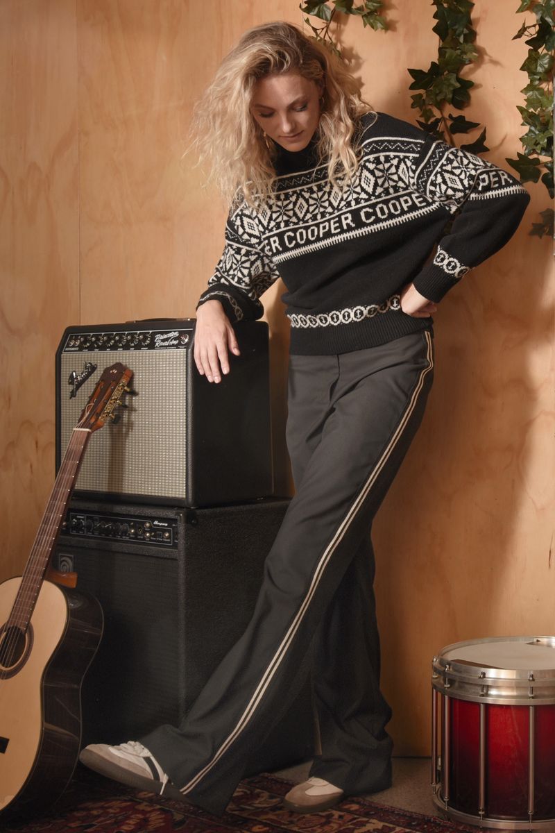 FLARE SHE GOES TROUSER