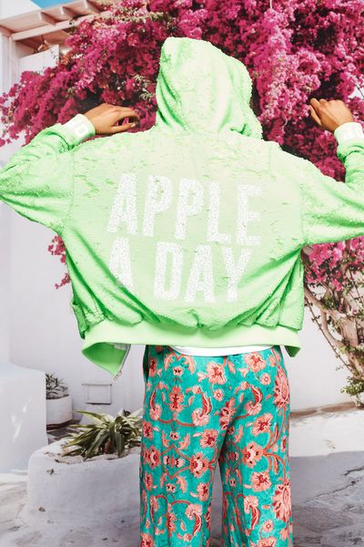 BIG APPLE BOMBER
								, 			SORRENTO STROLLS TROUSER