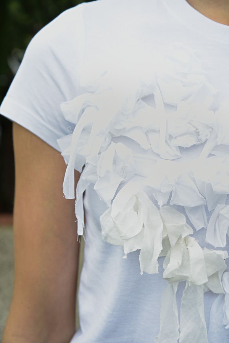 WHERE YOU BOW, I GO T-SHIRT