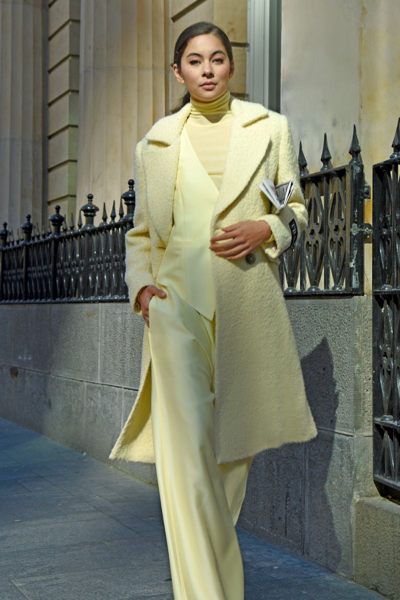 THAT'S MY POINT VEST
								, 			WALK RIGHT UP TROUSER
								, 			MADAME PRESIDENT COAT