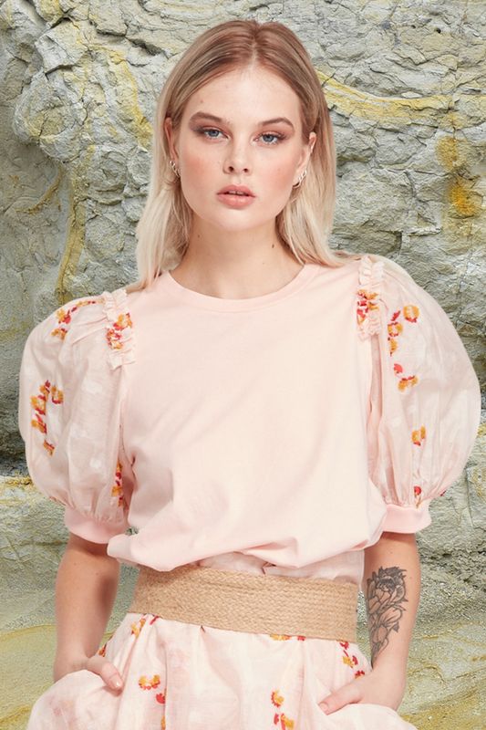 									GIRL IN THE PUFF T-SHIRT
			