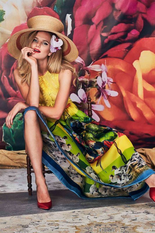 LEMON DELICIOUS TOP
								, 			SKIRT TIME LUCKY SKIRT