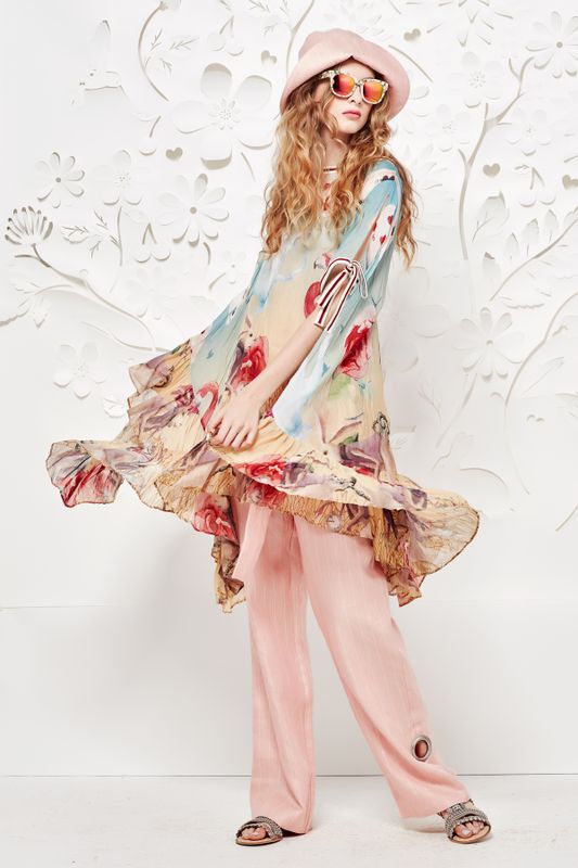 FANCY SHUFFLE TUNIC
								, 			FALL IN LINE PANT