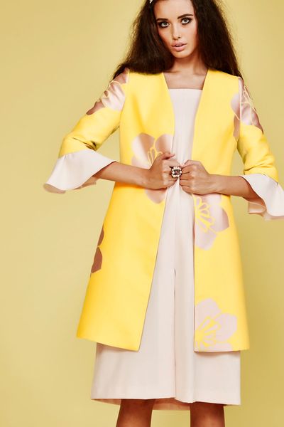 CROP THE QUESTION COAT
								, 			SHOULDER OF LOVE DRESS