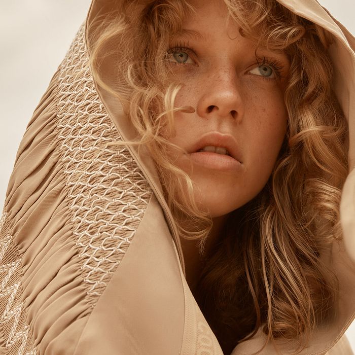 5ELEVEN — Mar 2022, Trelise Cooper — TRENCH QUARTER COAT